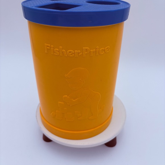 Vintage 1977 Fisher Price Baby's First Shape Sorter Toy USA lots of blocks - Picture 8 of 9